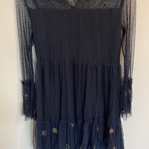 ZARA blue beaded / lace / Tulle dress with floral design - Picture 4 of 4